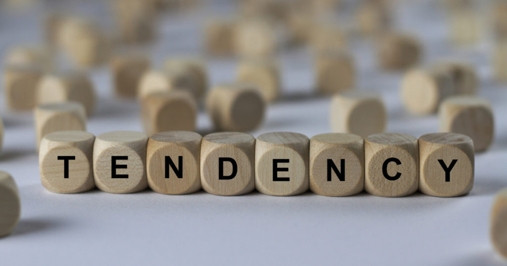 傾向